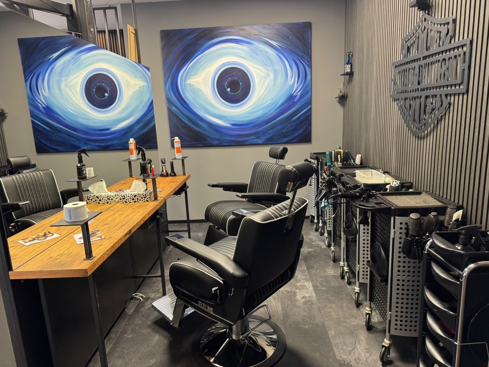 Barber-Ecke mit klassischem Barber-Stuhl